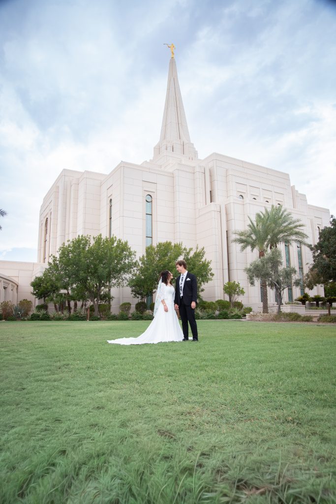 Full bridal portrait at the Gilbert AZ Temple